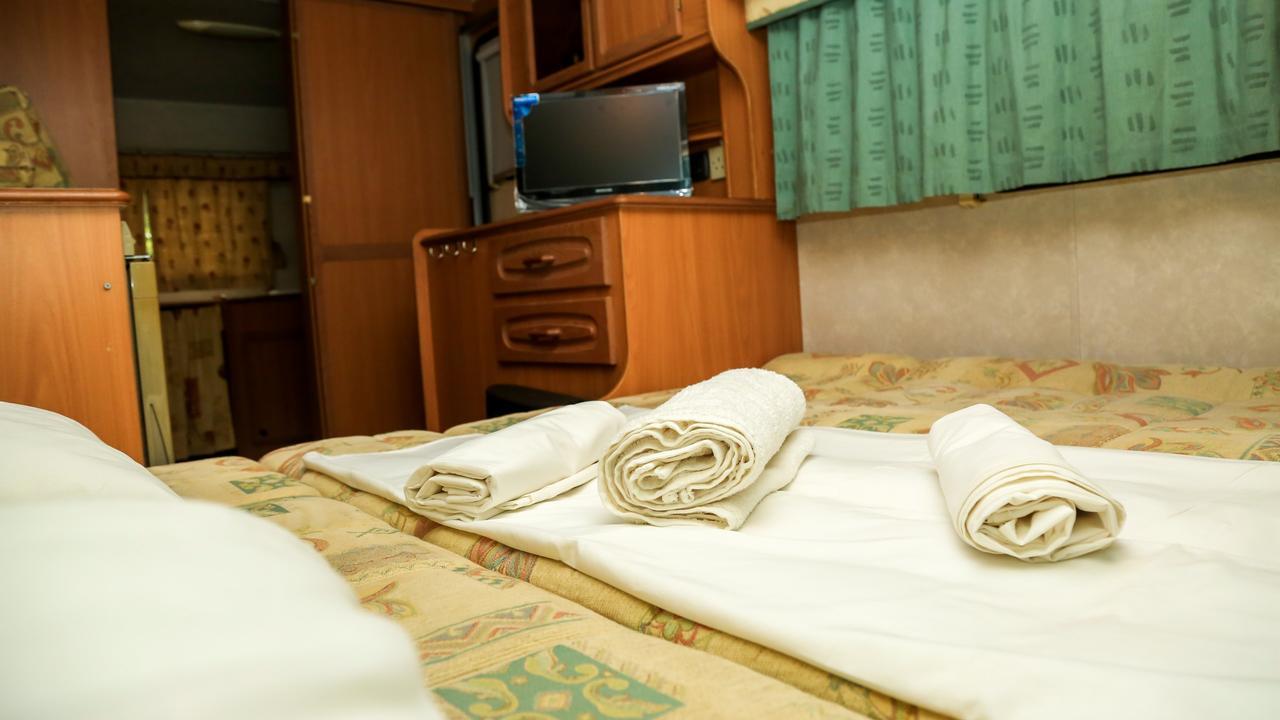 Bed and Breakfast Malwathu Oya Caravan Park à Anurâdhapura Extérieur photo